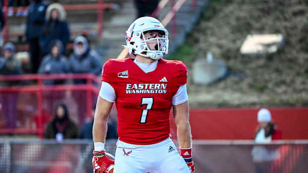 Efton Chism III